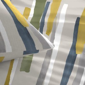 clifton green close up pattern of duvet cover set