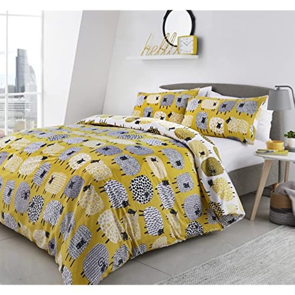 Sheep Duvet Cover Set in Yellow and white reversible pattern. Crazy sheeps all over the place, fun bed set for adults and children. Includes pillowcases. Easy care Poly cotton. - Image 4