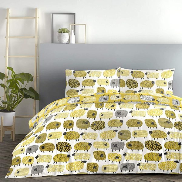 Sheep Duvet Cover Set in Yellow and white reversible pattern. Crazy sheeps all over the place, fun bed set for adults and children. Includes pillowcases. Easy care Poly cotton. - Image 8